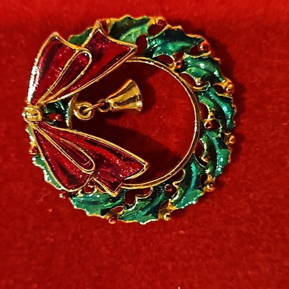 VINTAGE Christmas Wreath Brooch - Picture 4 of 4